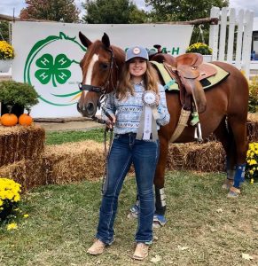 4-H club represents county at state show